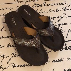 Coach Wedge Between the toe sandals